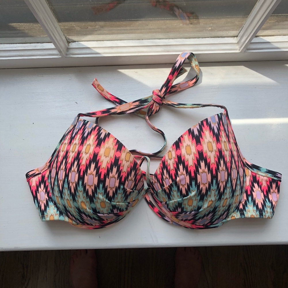 Victoria’s Secret 34D Bikini Top